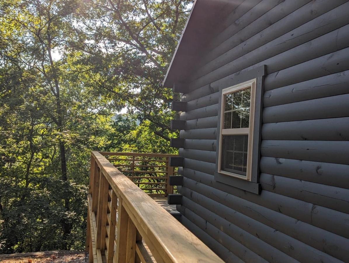 Apartamento Cabin #6 With Hot Tub Deck And Sunset View At Loblolly Pines Eureka Springs Exterior foto